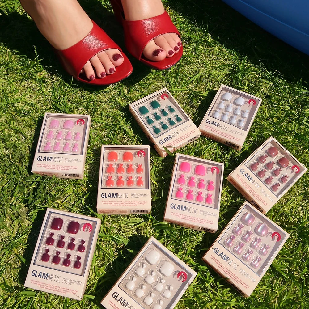 Berry Maroon Toenail